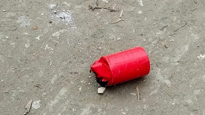 গ্রামীণ ব্যাংকের প্রধান কার্যালয়ের সামনে ককটেল বিস্ফোরণ