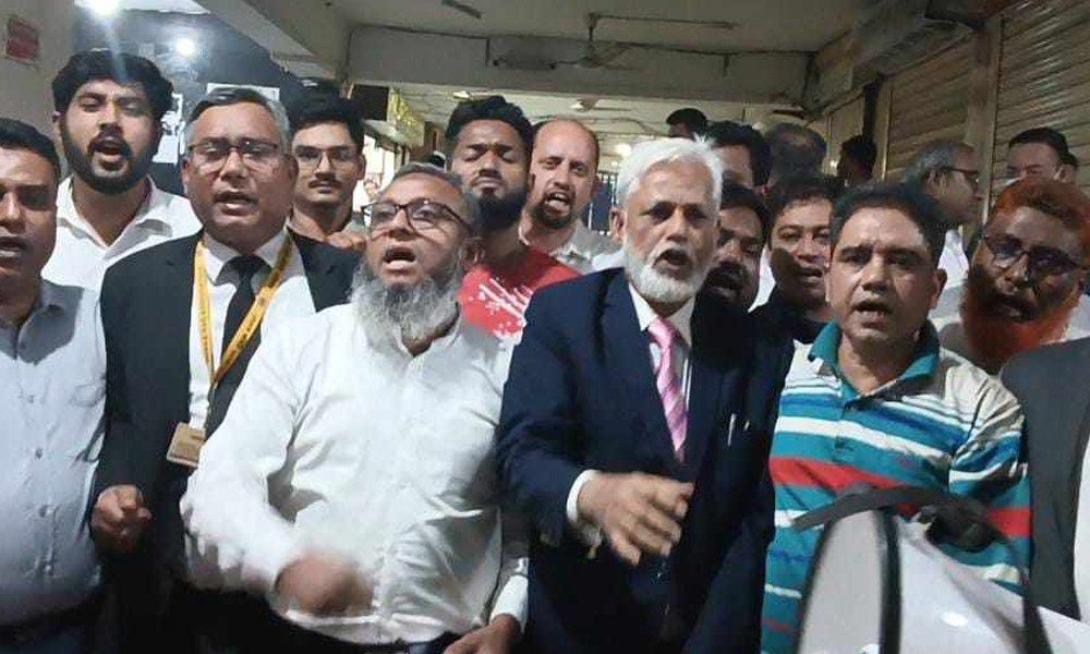 আইনজীবী হত্যা : জড়িতদের গ্রেপ্তারে ২৪ ঘণ্টার আলটিমেটাম