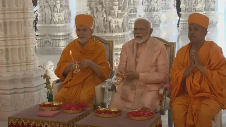 আরব আমিরাতে দ্বিতীয় মন্দির উদ্বোধন করলেন মোদি