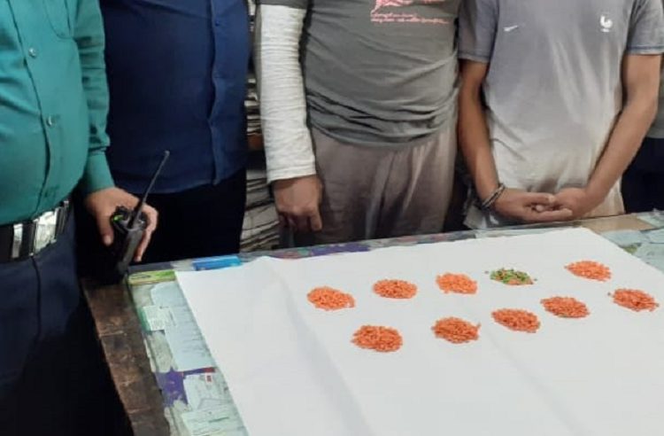 কামরাঙ্গীরচরে ইয়াবাসহ ২ মাদক ব্যবসায়ী গ্রেফতার
