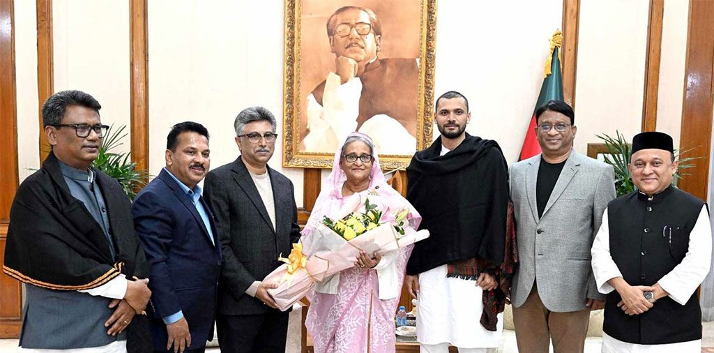 প্রধানমন্ত্রীকে নবনিযুক্ত চিফ হুইপ ও হুইপদের শুভেচ্ছা