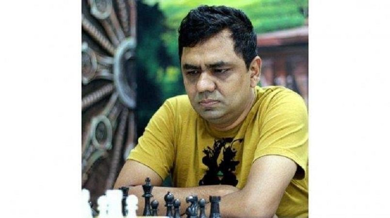 দাবা খেলতে খেলতেই মারা গেলেন গ্র্যান্ডমাস্টার জিয়া