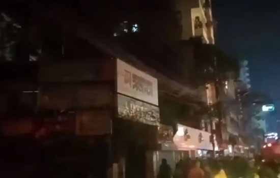 কাচ্চি ভাই রেস্টুরেন্টে আগুন,নিয়ন্ত্রণে ১০ ইউনিট