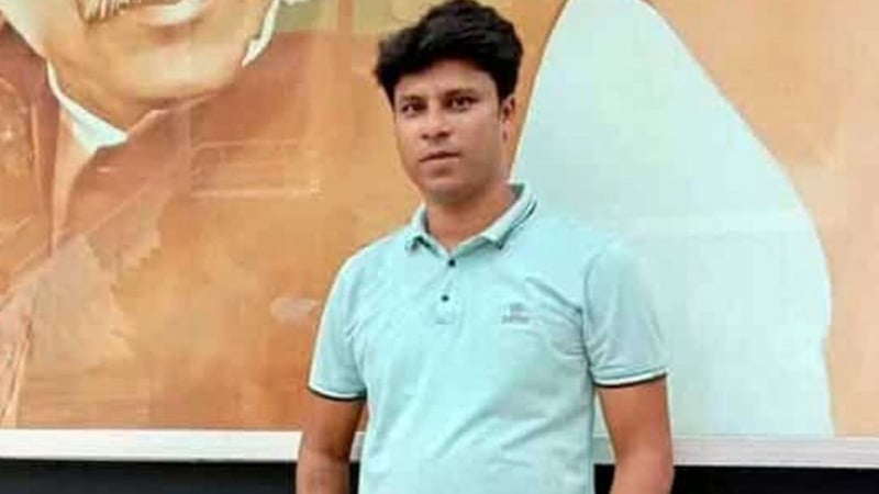 জুলাই বিপ্লব নিয়ে ফেসবুকে কটূক্তিমূলক পোস্ট,পুলিশ সদস্য ক্লোজড