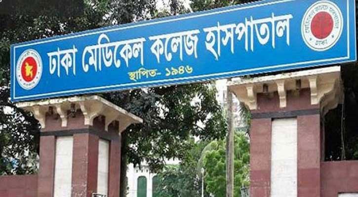 মোটরসাইকেলে যাচ্ছিলেন স্বামী-স্ত্রী, ট্রাকচাপায় প্রাণ গেল স্ত্রীর