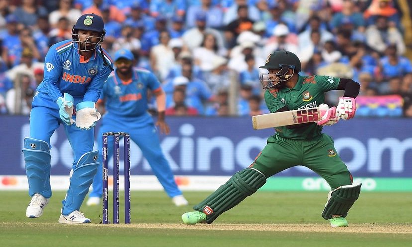 মুশফিকের ধীরগতির এক হাজার