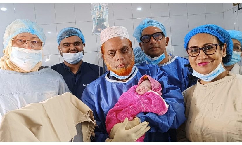 বিএসএমইউয়ে প্রথম টেস্টটিউব বেবির জন্ম