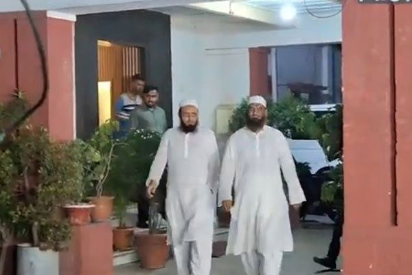হঠাৎ ডিবিতে মামুনুল হক,জানালেন কারন