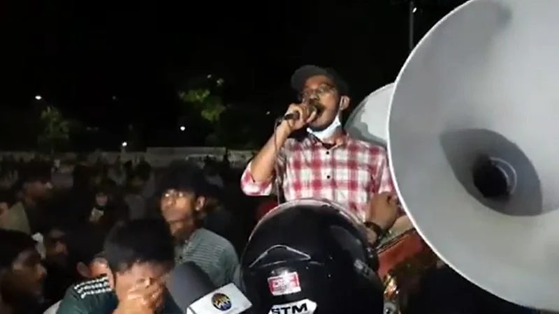 বৃহস্পতিবার সারা দেশে ‘কমপ্লিট শাটডাউন’ ঘোষণা কোটাবিরোধীদের