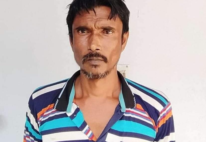 খোকসায় মাদক কারবারি গ্রেফতার
