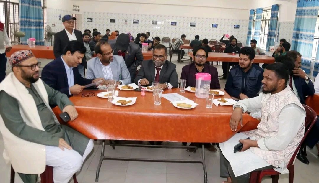 ইবিতে দেড় বছর পর কেন্দ্রীয় ক্যাফেটেরিয়া চালু , ধূমপানে কড়াকড়ি