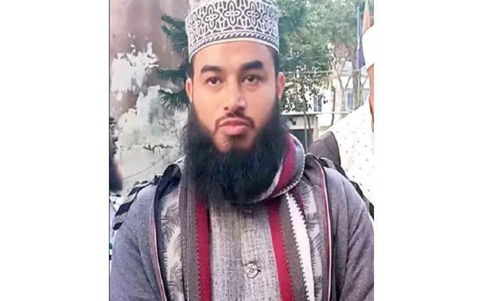 সুদ-ঘুষের বিরুদ্ধে খুৎবা দেওয়ায় ইমামকে নতুন চাকরি খোঁজার নির্দেশ