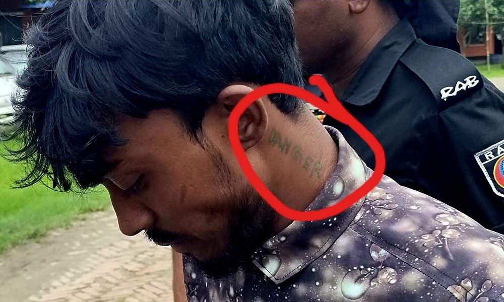 সাংবাদিক তুহিন হত্যার আসামি স্বাধীনের ঘাড়ে ট্যাটু, লেখা ‘ডেঞ্জার