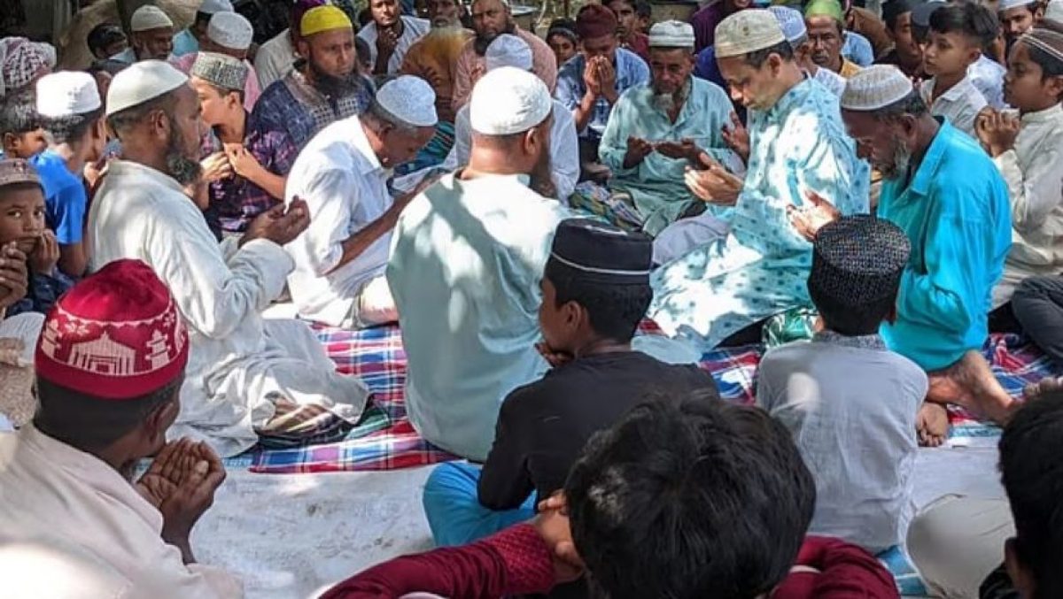 ছাগল চোরের ‘হেদায়াত কামনায়’ মিলাদ-মাহফিল
