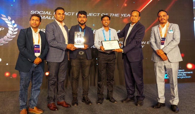 পিএমআই সোশ্যাল ইমপ্যাক্ট অ্যাওয়ার্ড পেল মিশন গ্রিন বাংলাদেশ