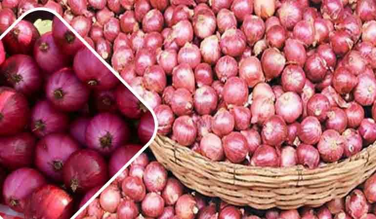 পেঁয়াজ আমদানি বন্ধ, নাগালের বাইরে যেতে পারে দাম