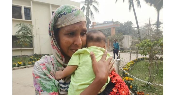অভাবের তাড়নায় সন্তানকে বিক্রি করে দিয়েছিলেন লিমা, ফিরিয়ে দিল পুলিশ