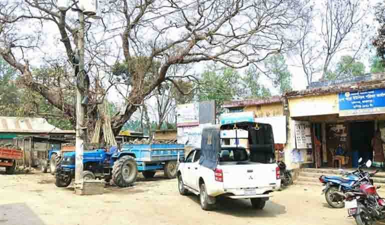 মেলান্দহে অবৈধভাবে বালু উত্তোলন, বালু বোঝাই তিন মাহিন্দ্রা গাড়ি জব্দ