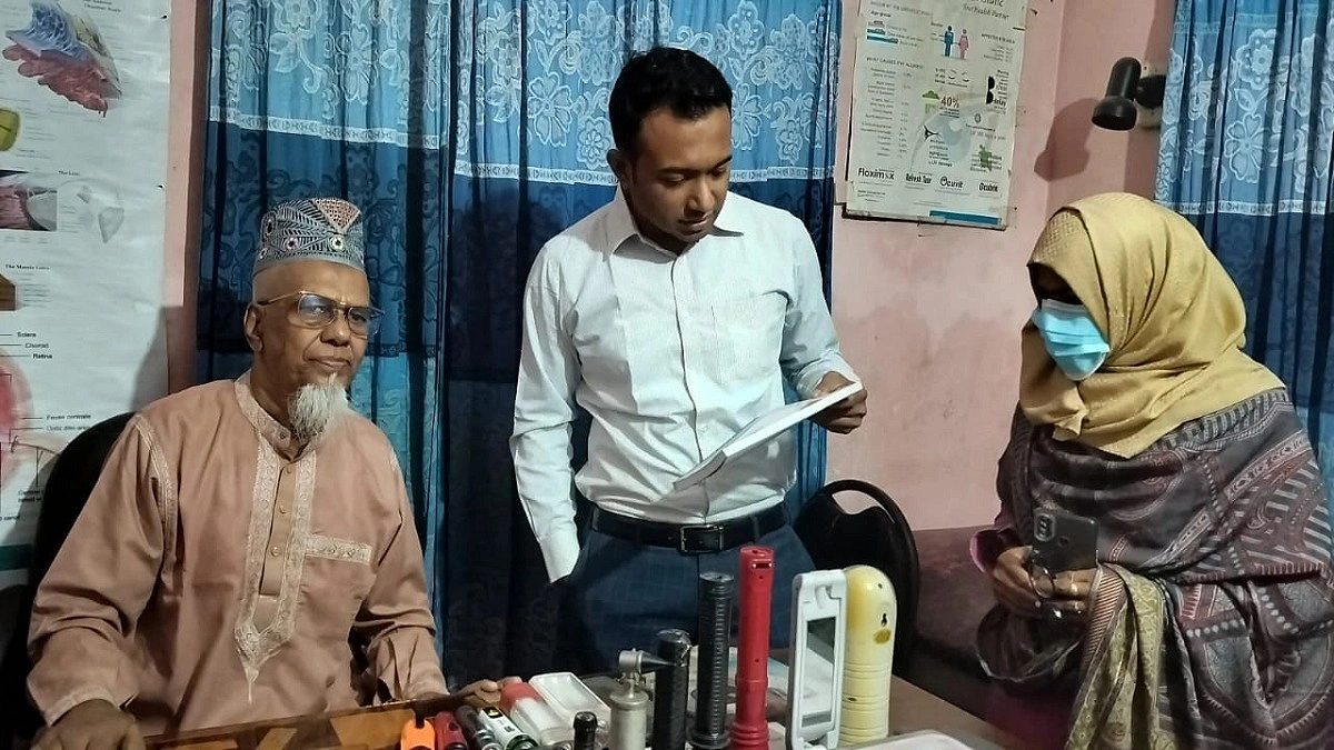 পল্লী চিকিৎসক সেজেছিলেন চক্ষু বিশেষজ্ঞ, জরিমানা গুনলেন লাখ টাকা