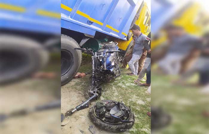 সাতক্ষীরায় ট্রাকের চাকায় পিষ্ট হয়ে মোটরসাইকেল আরোহী নিহত