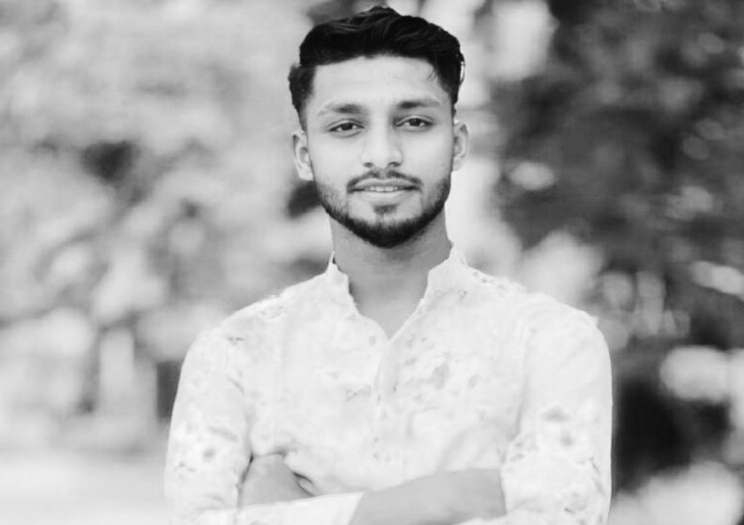 কক্সবাজার এক্সপ্রেস ট্রেনে কাটা পড়ে যুবকের মৃত্যু