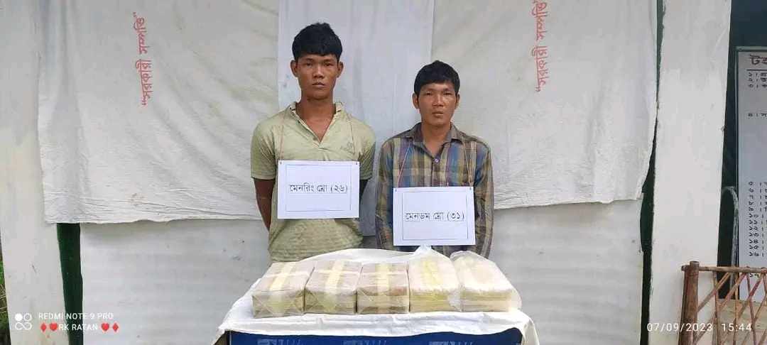 আলীকদমে ৫০ হাজার পিছ ইয়াবাসহ ২ মাদক ব্যবসায়ী আটক