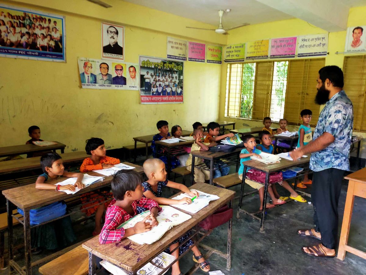 একজন শিক্ষক দিয়ে চলছে সরকারি প্রাথমিক বিদ্যালয়, পাঠদান ব্যাহত