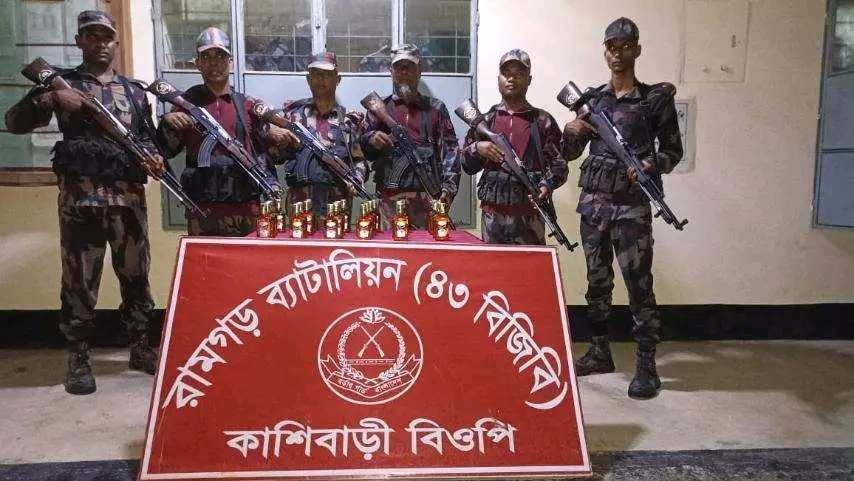 খাগড়াছড়িতে বিজিবির অভিযানে ভারতীয় মদ জব্দ