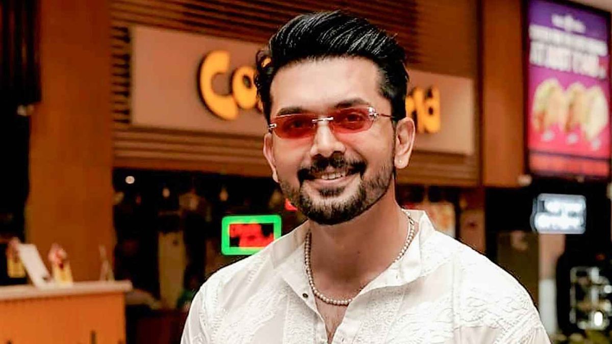 রাজউকের ১০ কাঠার প্লট পেলেন আরিফিন শুভ