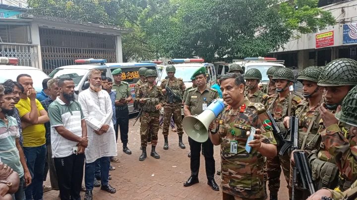 ঢামেকে অবৈধ অ্যাম্বুলেন্স সার্ভিস উচ্ছেদ অভিযান