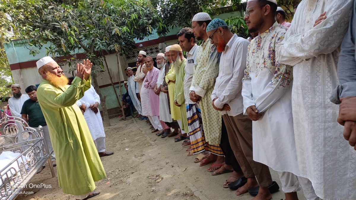 কুষ্টিয়ায় মাছরাঙা টিভির সহকারী প্রযোজক শাহীনের দাফন সম্পন্ন