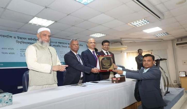 ইউজিসির কর্মশালায় চ্যাম্পিয়ন জবি
