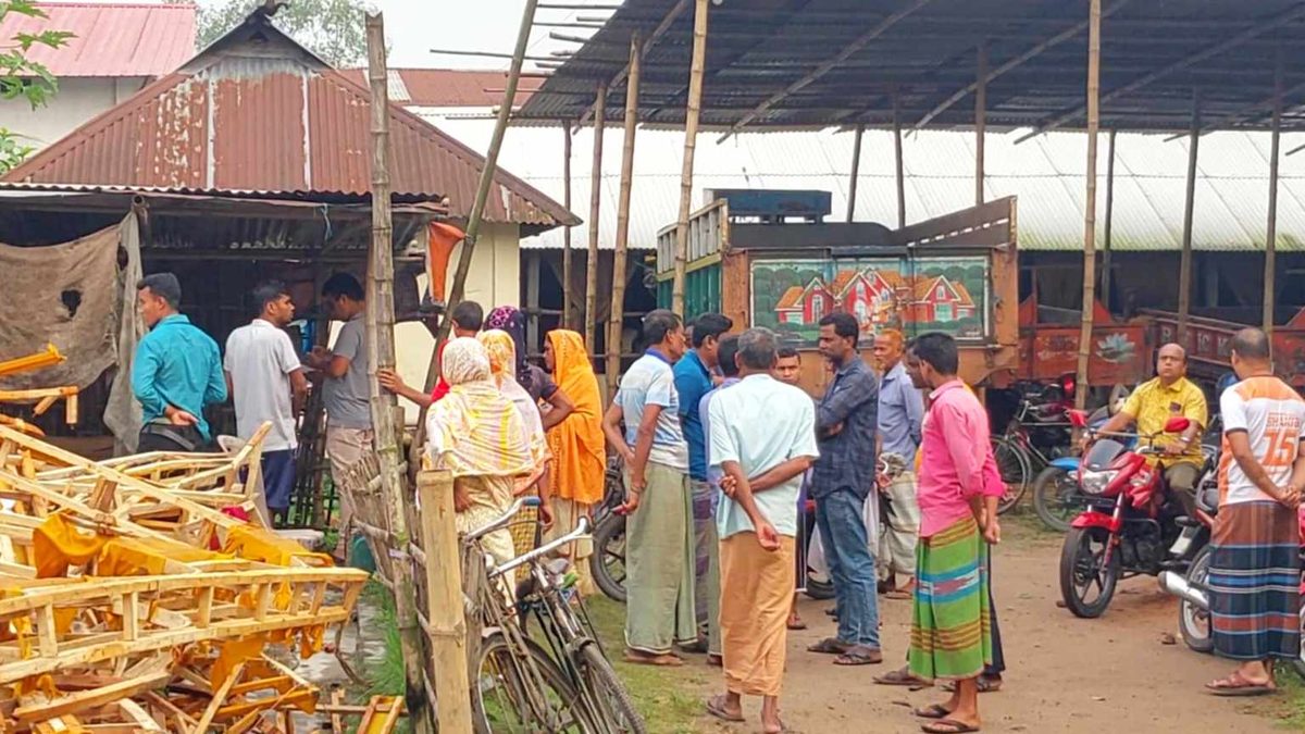 পঞ্চগড়ে এক রাতে তিন প্রতিষ্ঠানে চুরি, আহত ২