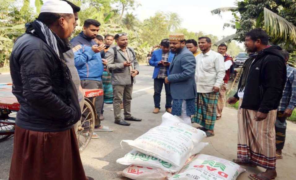 খোকসায় উপসহকারি কৃষি কর্মকর্তাদের লাঞ্চিতের অভিযোগ