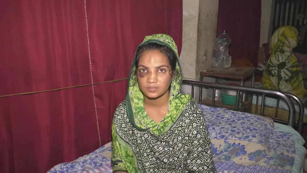 যৌতুকের দাবিতে নববধূকে নির্যাতনের অভিযোগ