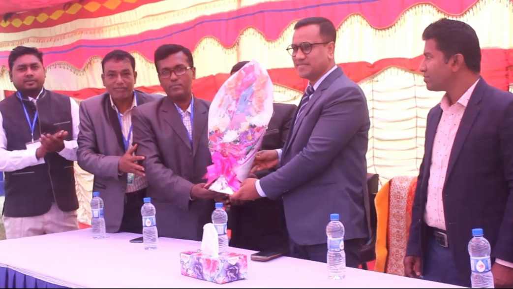 কুমারখালীতে বিনামূল্যে চিকিৎসা ও মোবাইল থেরাপি ক্যাম্প অনুষ্ঠিত