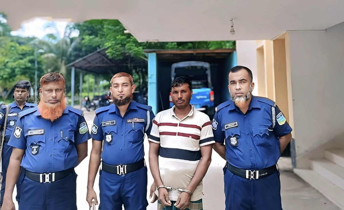 পুলিশ পিটিয়ে আসামী ছিনতাই, কারাগারে বিএনপি নেতা
