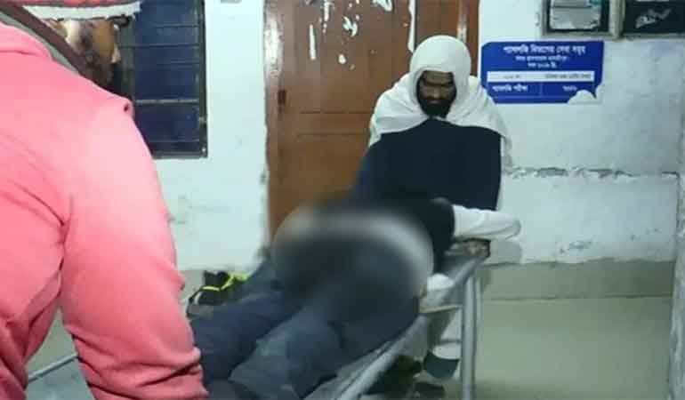 মাদারীপুরে বাকপ্রতিবন্ধী যুবককে কুপিয়ে জখম