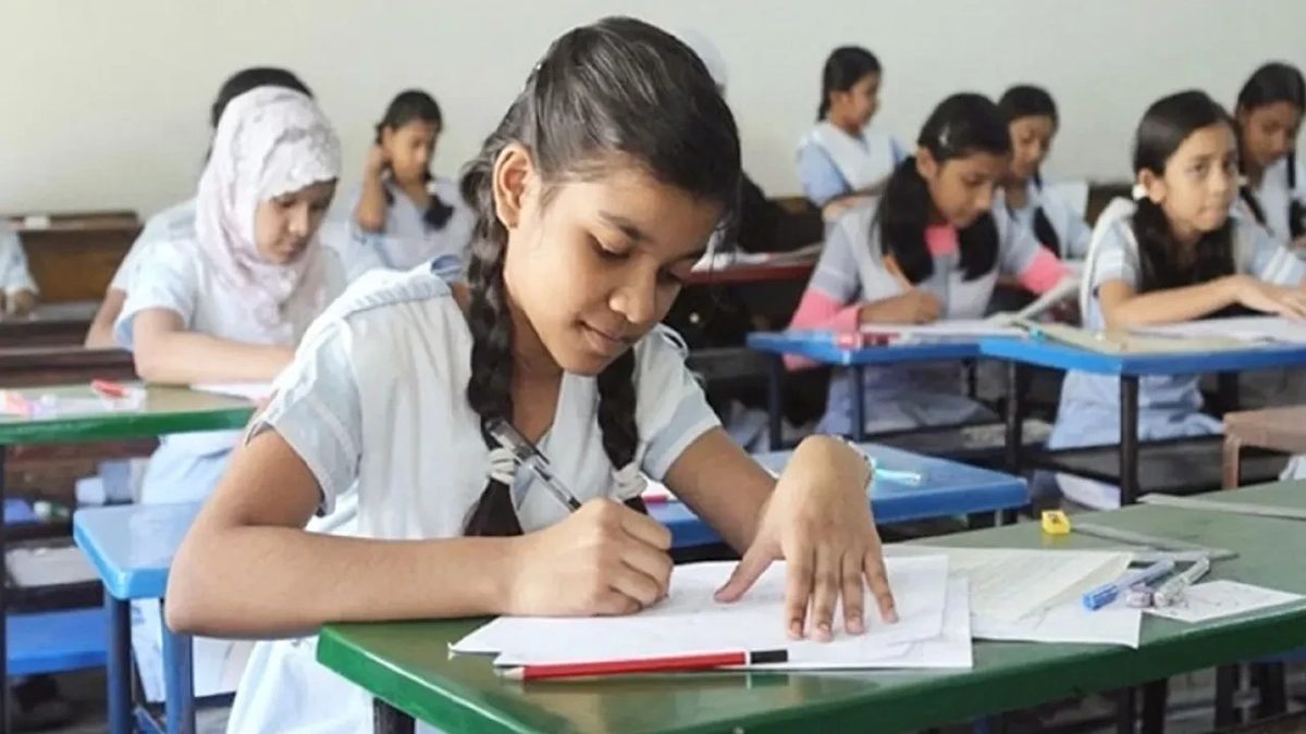 দেড় যুগ পর প্রাথমিক বৃত্তি পরীক্ষা শুরু আজ