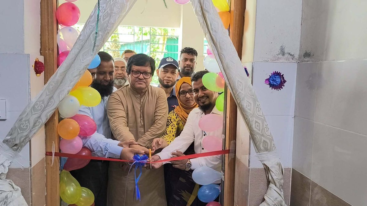 মেলান্দহে স্বাস্থ্য কমপ্লেক্সে সোলার আইপিএস ও আল্ট্রাসনোগ্রাম মেশিন স্থাপনের উদ্বোধন