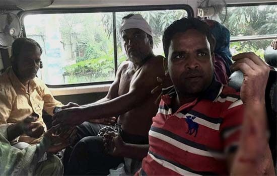 কুমারখালীতে দুই ইউপি সদস্যকে পেটালো চেয়ারম্যানের বাহিনী