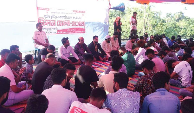 কুমারখালীতে দুই জেলার ৩ শতাধিক রক্তযোদ্ধাদের মিলন মেলা