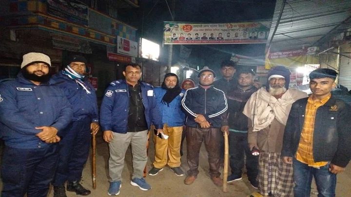 চাঁদপুরে রাতভর ডাকাত আতঙ্ক, মসজিদে মসজিদে মাইকিং