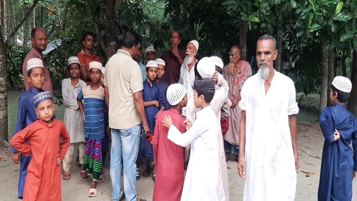 মৃত্যুর খবর প্রচারের ৭ ঘন্টা পর জীবিত হলেন নারী! এলাকায় চাঞ্চল্য