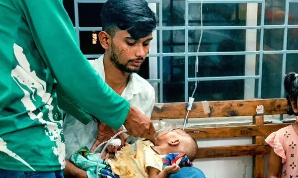 হাসপাতালে অসুস্থ শিশুকে রেখে উধাও মা