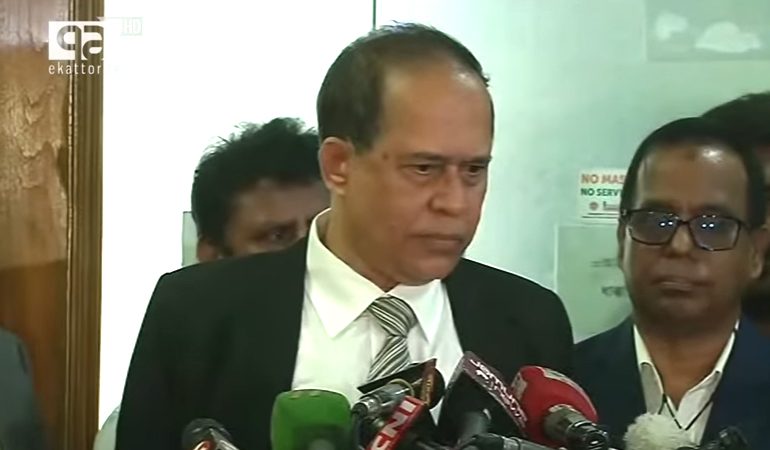 গণমাধ্যম রাষ্ট্রক্ষমতার ভারাসাম্য বজায় রাখে: সিইসি