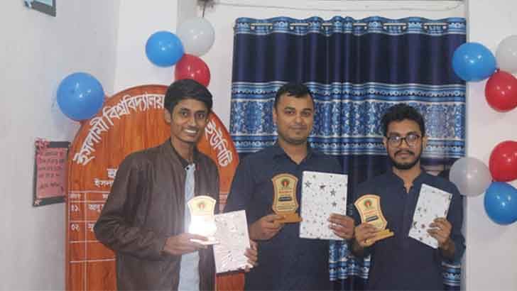 ইবি রিপোর্টার্স ইউনিটির বর্ষসেরা পুরস্কার পেলেন সোহান-শাহীন-সাইমুম