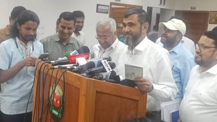 কার্যক্রম স্থগিত, নির্বাচনে অংশ নিতে পারবে না আ.লীগ: ইসি