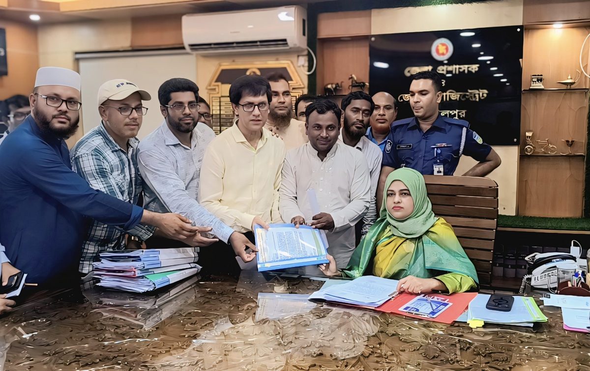 জামালপুরে কিন্ডারগার্টেন এসোসিয়েশনের মানববন্ধন ও স্মারকলিপি প্রদান