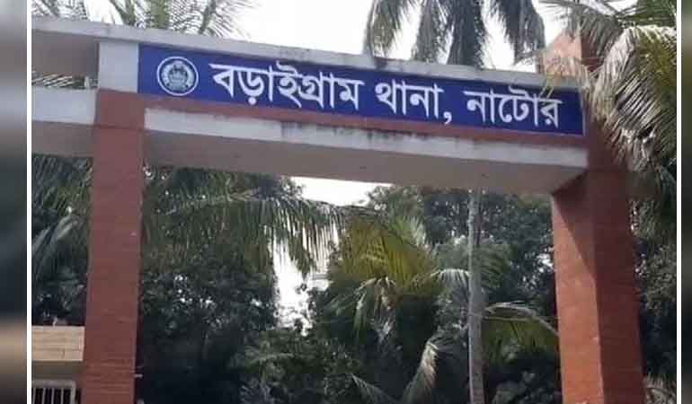 দোকানে ডেকে স্কুল ছাত্রীকে শ্লীলতাহানি, উদ্ধার করল সহপাঠীরা